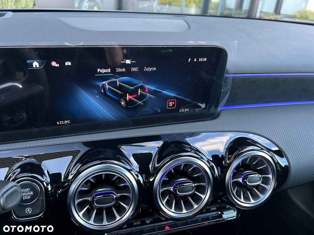 Mercedes-Benz Klasa A 45 S AMG 4-Matic 8G-DCT - 17