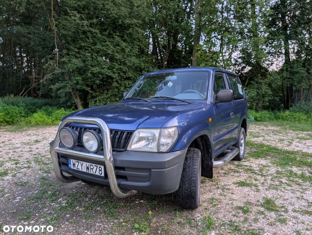 Toyota Land Cruiser - 1
