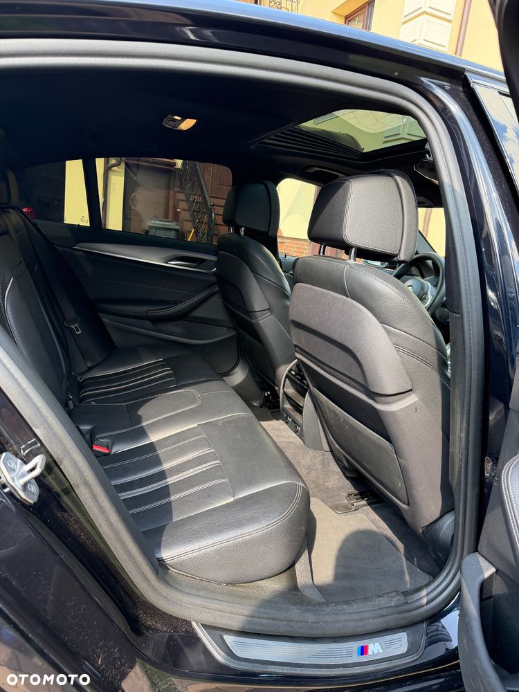 BMW Seria 5 520d M Sport Edition - 24