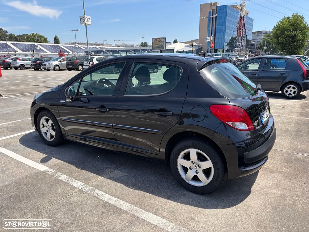 Peugeot 207 1.4 16V Active - 2