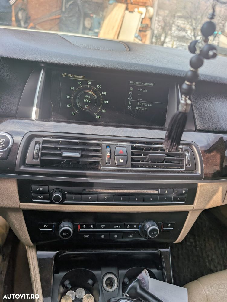 BMW Seria 5 520d - 7