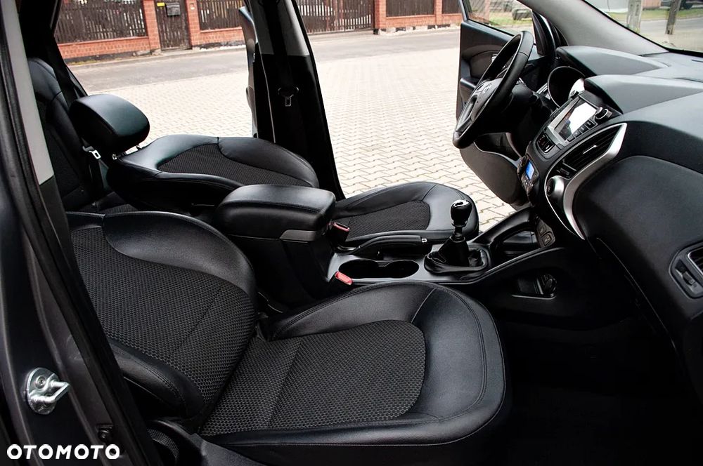 Hyundai ix35 2.0 CRDi 4WD Premium - 21