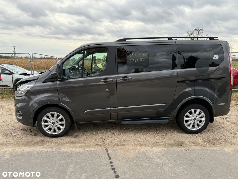 Ford Tourneo Custom 320 L1H1 VA Autm Titanium - 8
