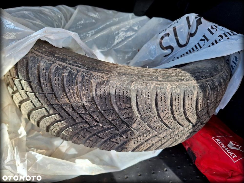 Dacia Lodgy 1.6 SCe Laureate S&S - 18