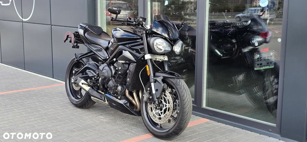 Triumph Street Triple - 6