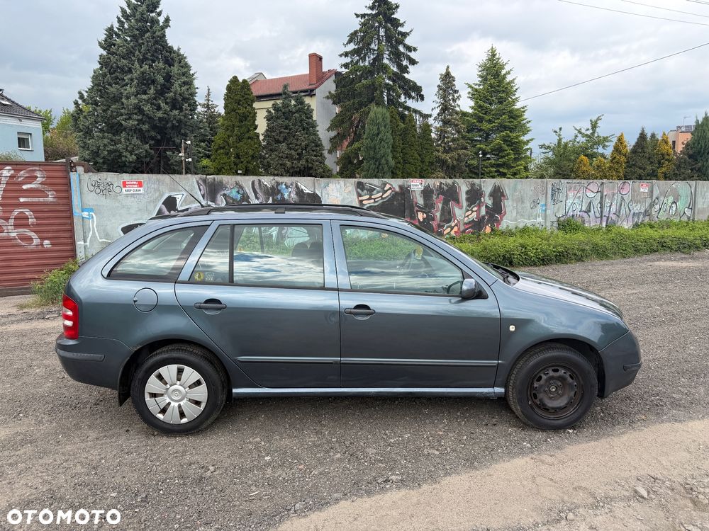 Skoda Fabia - 6