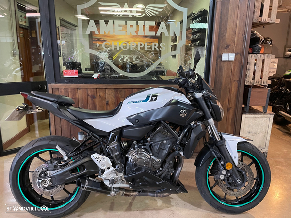Yamaha MT-07 Akrapovic