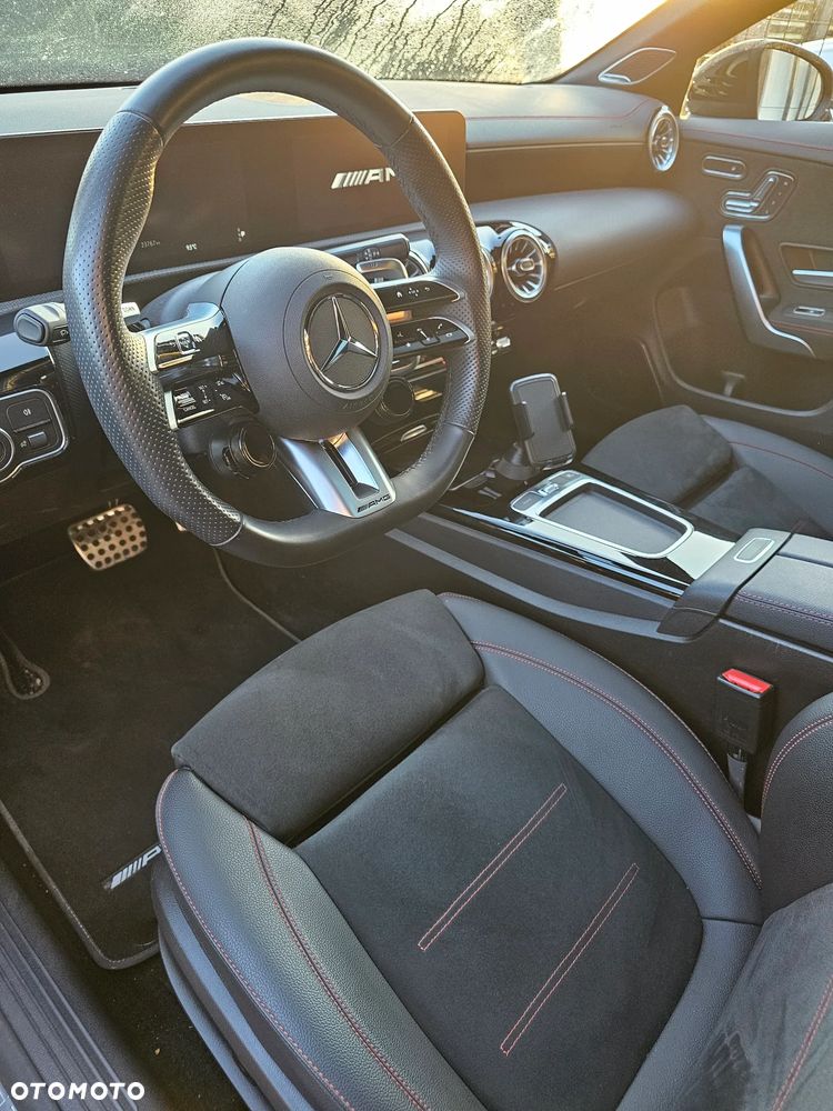 Mercedes-Benz CLA AMG 35 mHEV 4-Matic 8G-DCT - 6