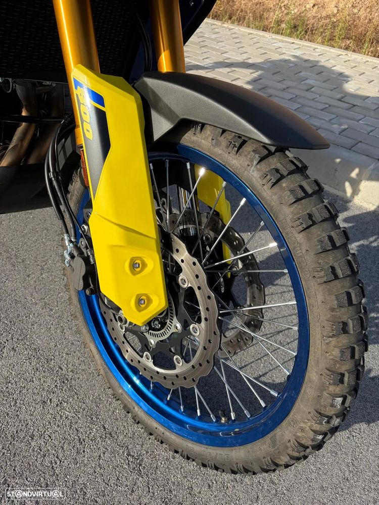 Suzuki DL 800 DE Adventure - 8
