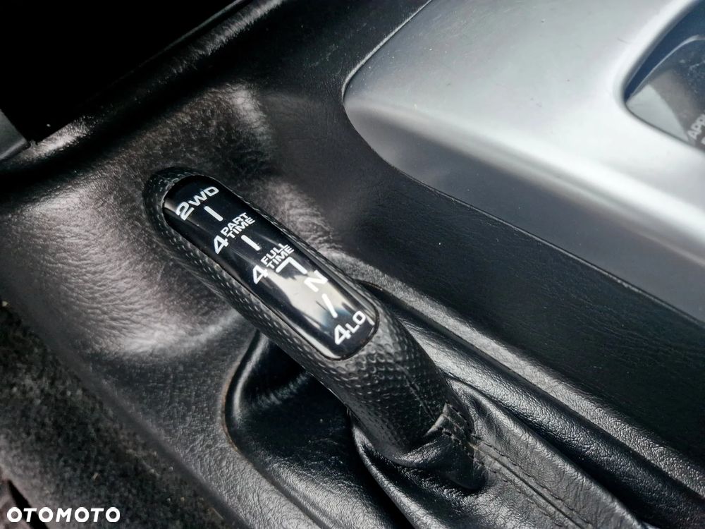 Jeep Cherokee 2.8L CRD Limited - 15