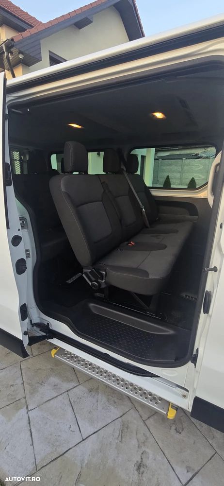 Renault Trafic Combi 2.0 Blue dCi 150 EDC S&S L2 8+1 Zen - 10