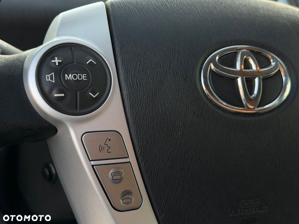 Toyota Prius+ (Hybrid) Executive - 18