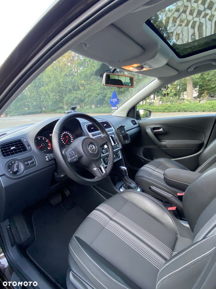 Volkswagen Polo 1.2 TSI DSG MATCH - 24