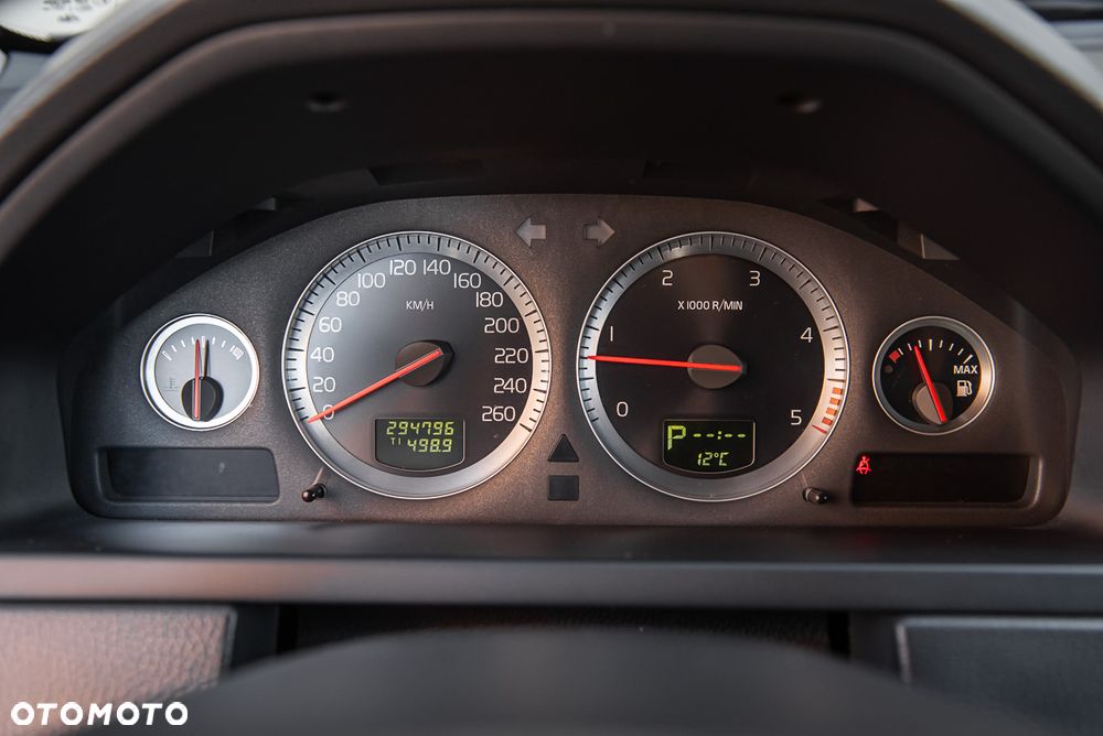 Volvo XC 90 D5 Executive - 19