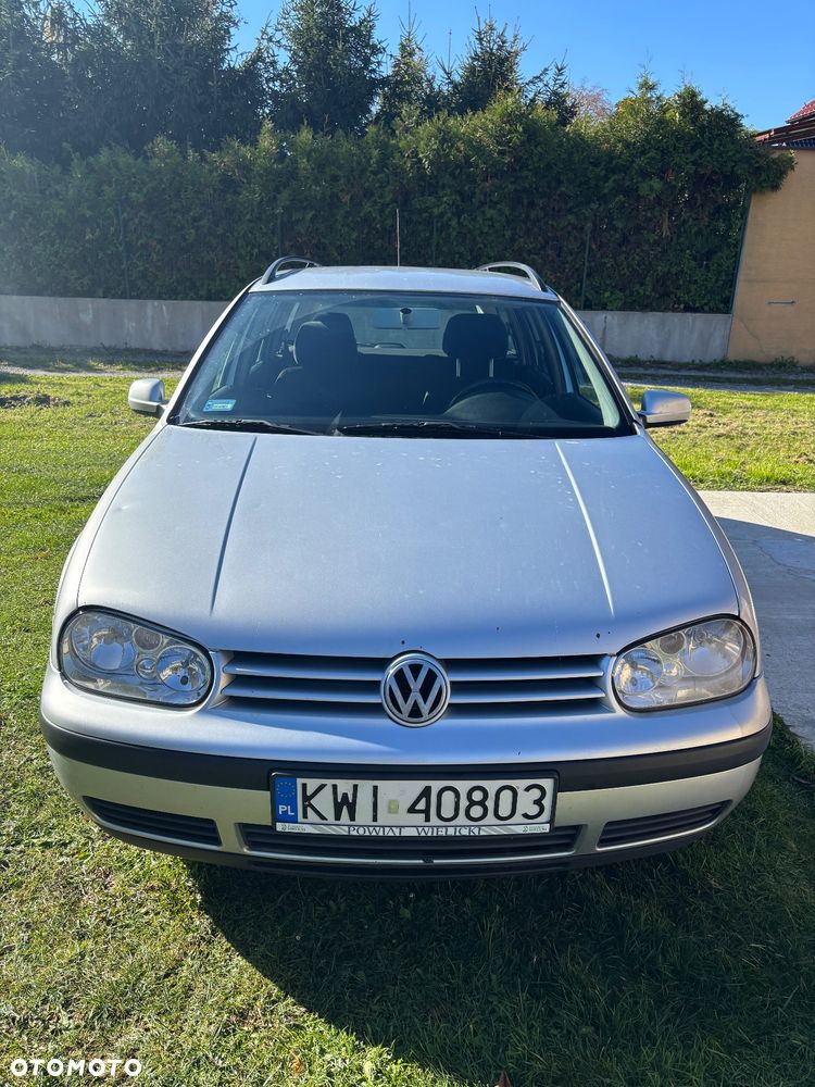 Volkswagen Golf IV 1.6 Basis - 1