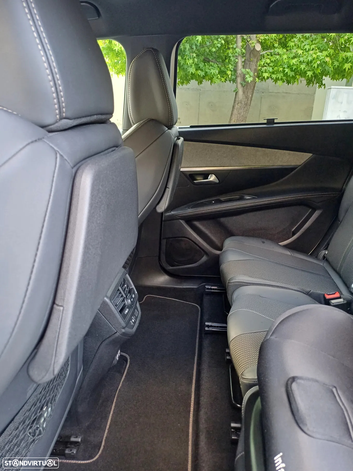Peugeot 5008 1.5 BlueHDi GT Pack EAT8 - 7