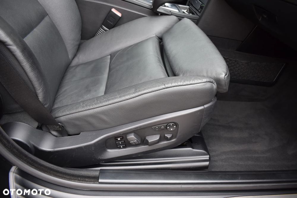 BMW Seria 5 - 26