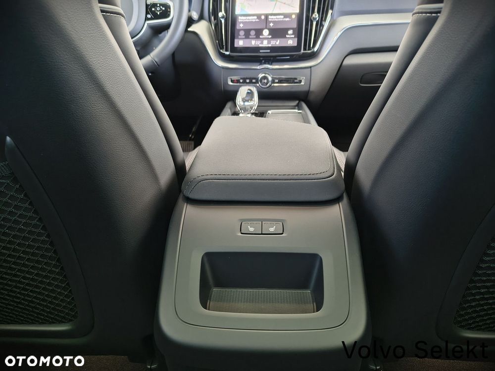 Volvo XC 60 - 25