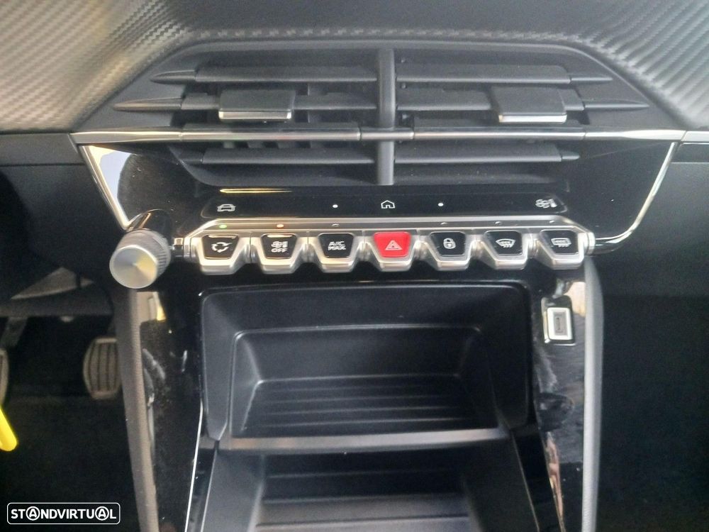 Peugeot 2008 1.2 PureTech Style - 20