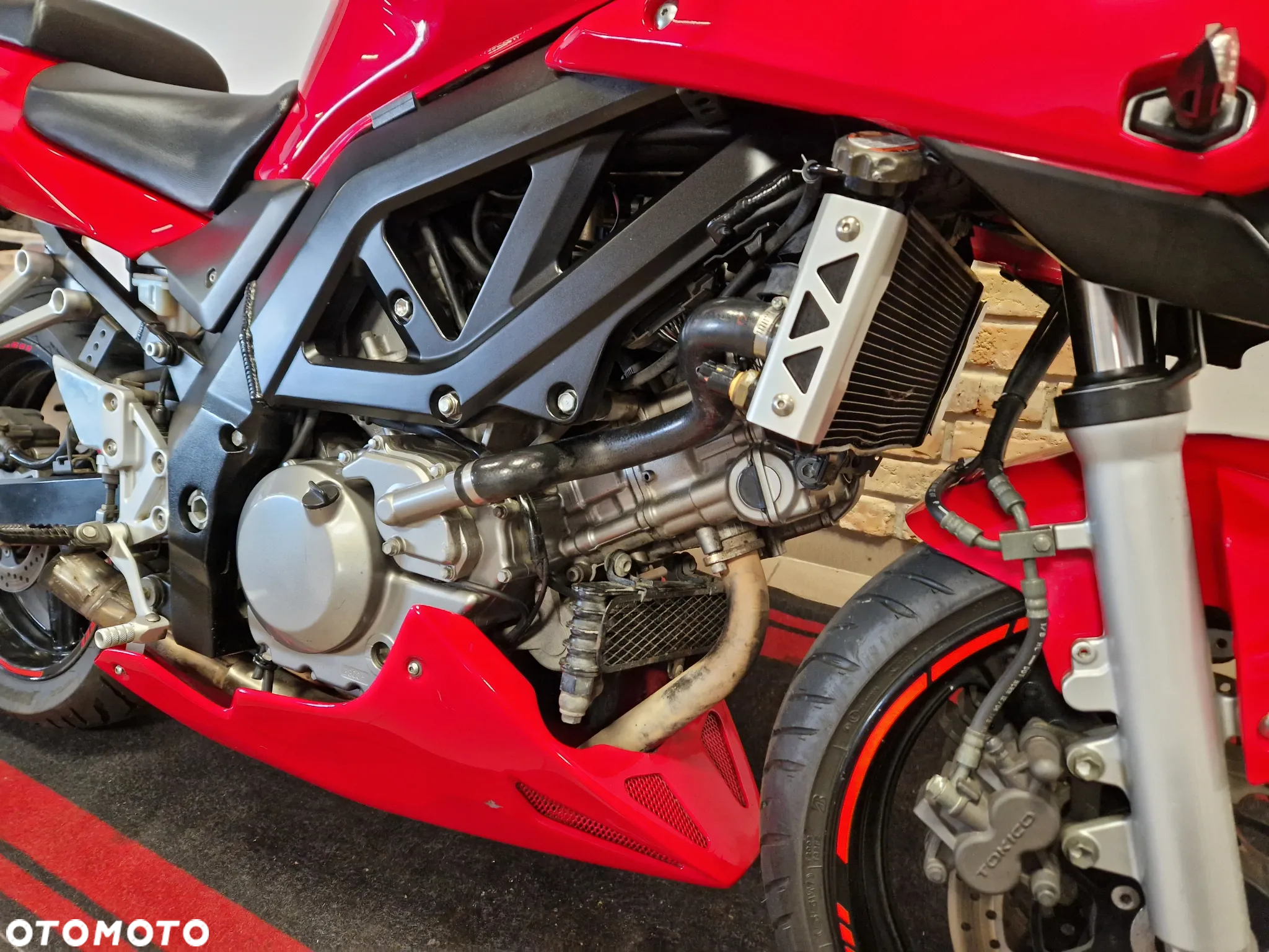Suzuki SV - 20