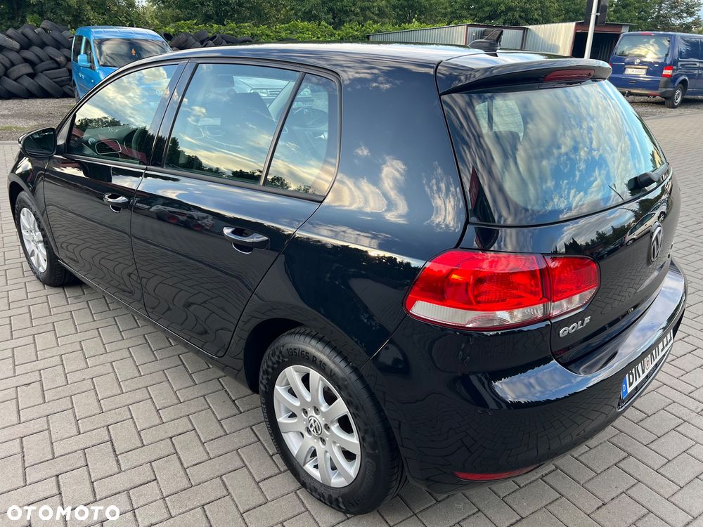 Volkswagen Golf 1.6 TDI DPF BlueMotion - 3