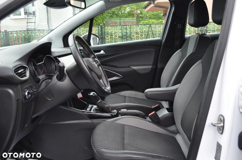 Opel Crossland X 1.6 Innovation - 11
