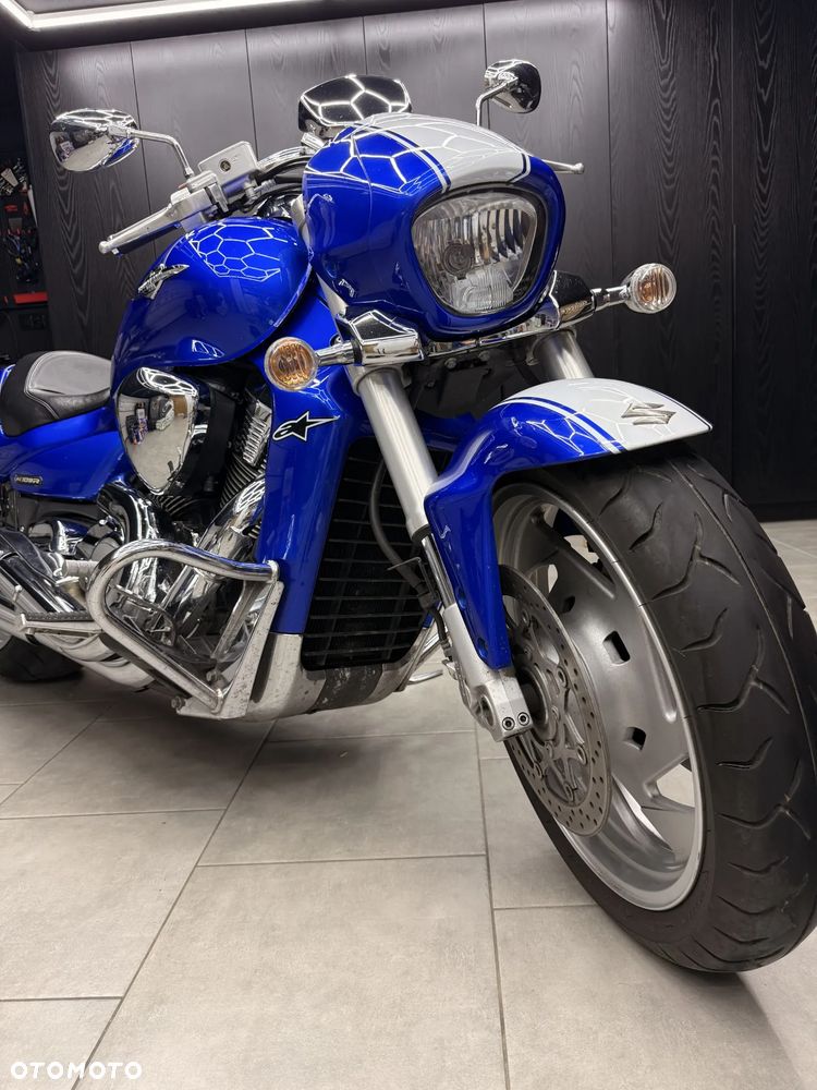 Suzuki Boulevard - 4