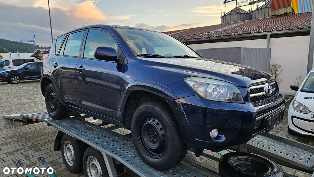 Toyota RAV4 2.2 D-4D Prestige - 2