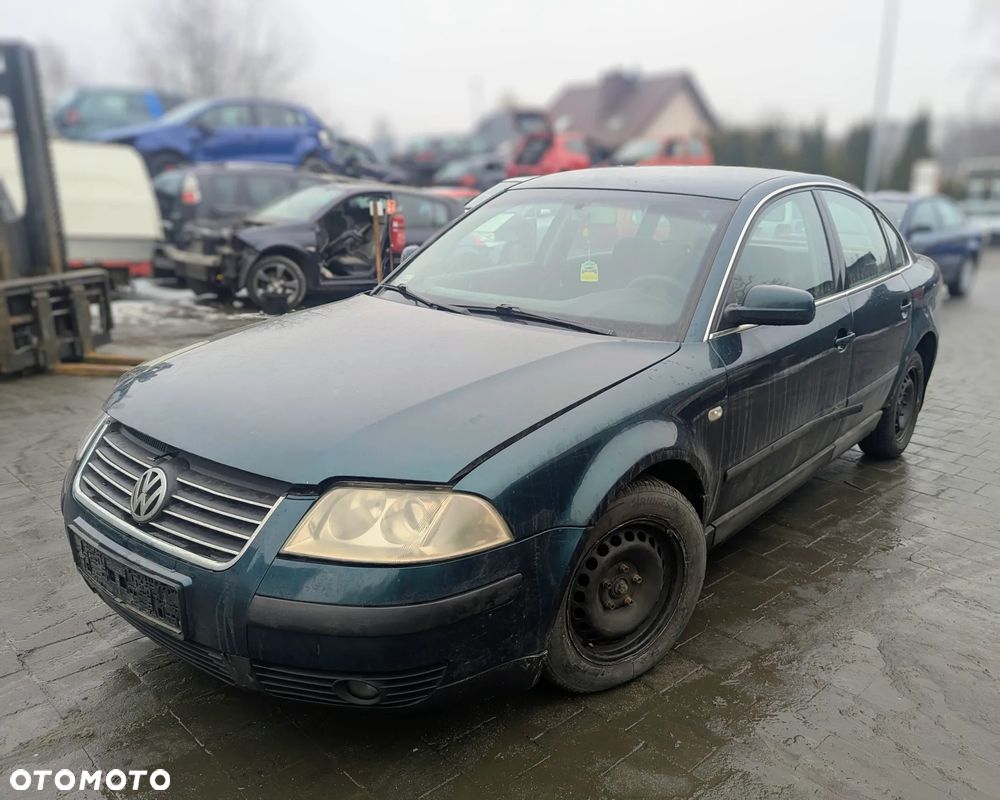 VW Passat B5 Lift sedan na części - 2