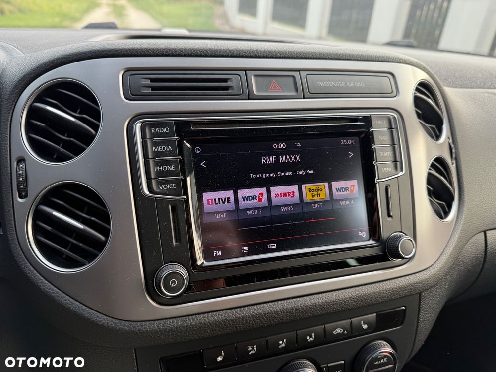 Volkswagen Tiguan 2.0 TDI SCR 4MOTION BlueMotion Technology DSG Lounge Sport & Style - 12