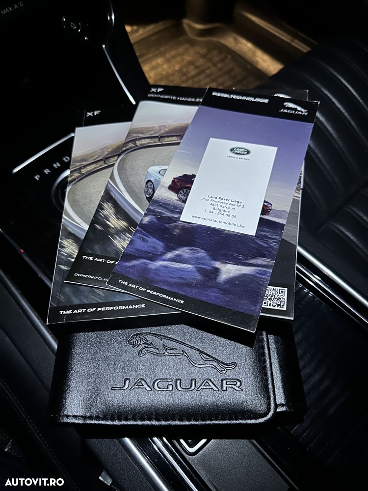 Jaguar XF 2.0 Turbo - 28