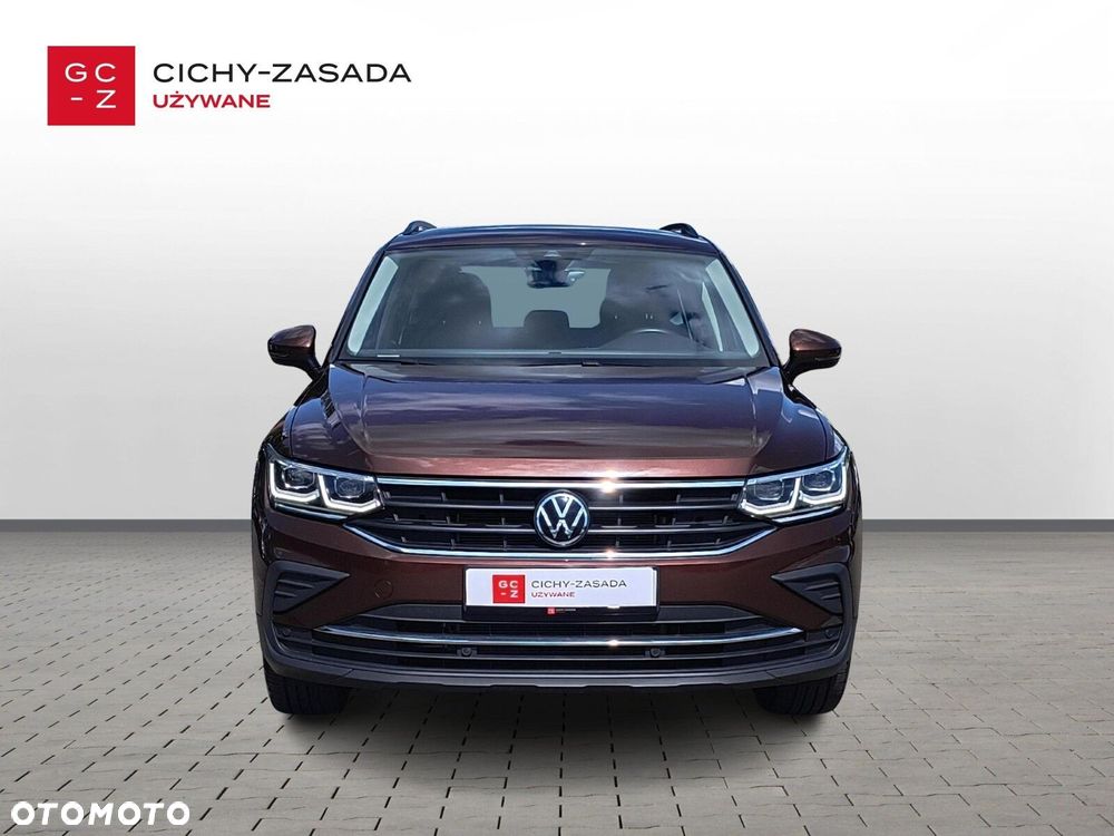 Volkswagen Tiguan 2.0 TSI 4Mot Life DSG - 8