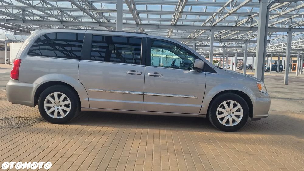 Chrysler Town & Country 3.6 Touring - 7