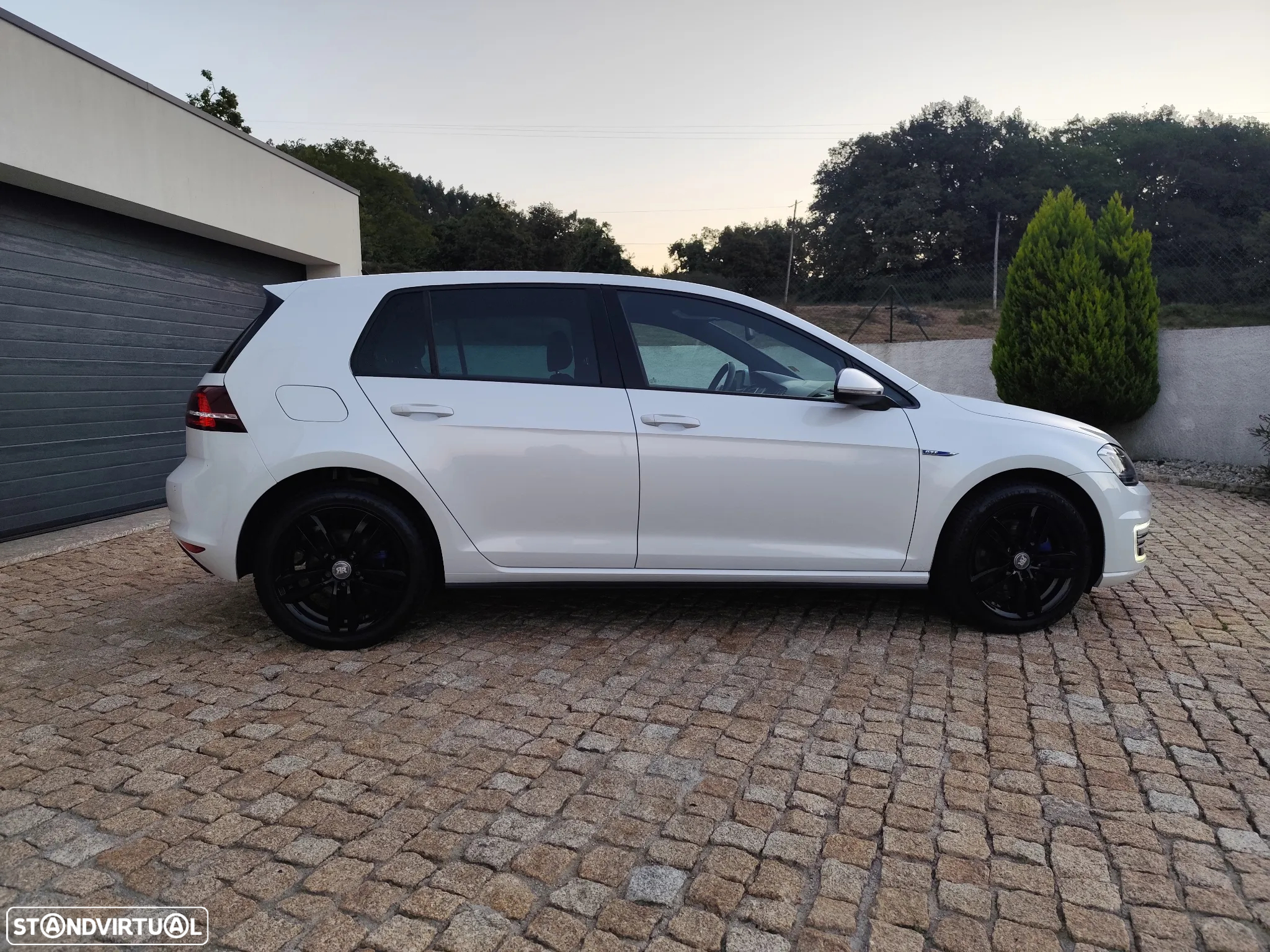 VW Golf 1.4 GTE Plug-in - 15