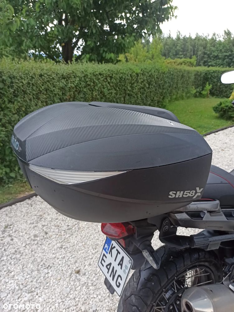 Honda VFR - 14