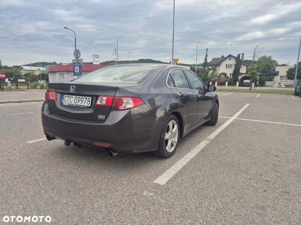Honda Accord 2.4 Executive - 8