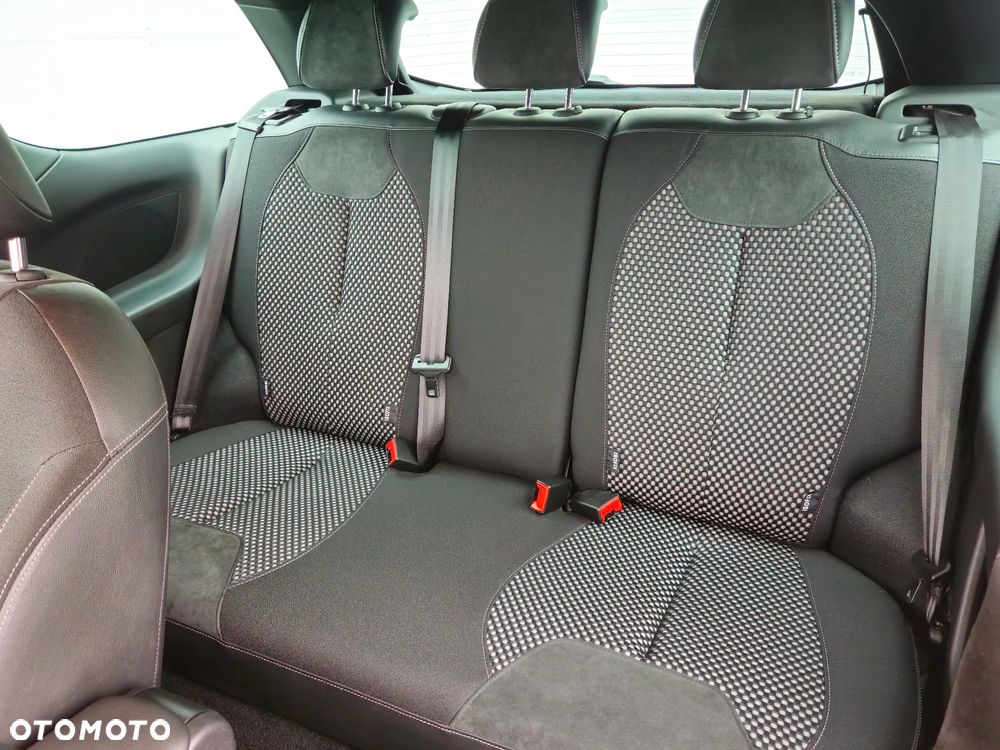 Citroën DS3 THP 155 SportChic - 9