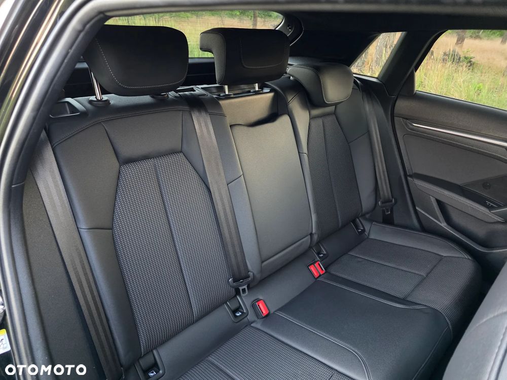 Audi A3 Sportback 40 TFSIe S tronic S line - 19
