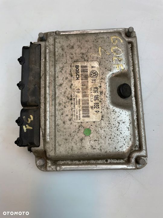 STEROWNIK SILNIKA VW GOLF IV 036906032P - 1