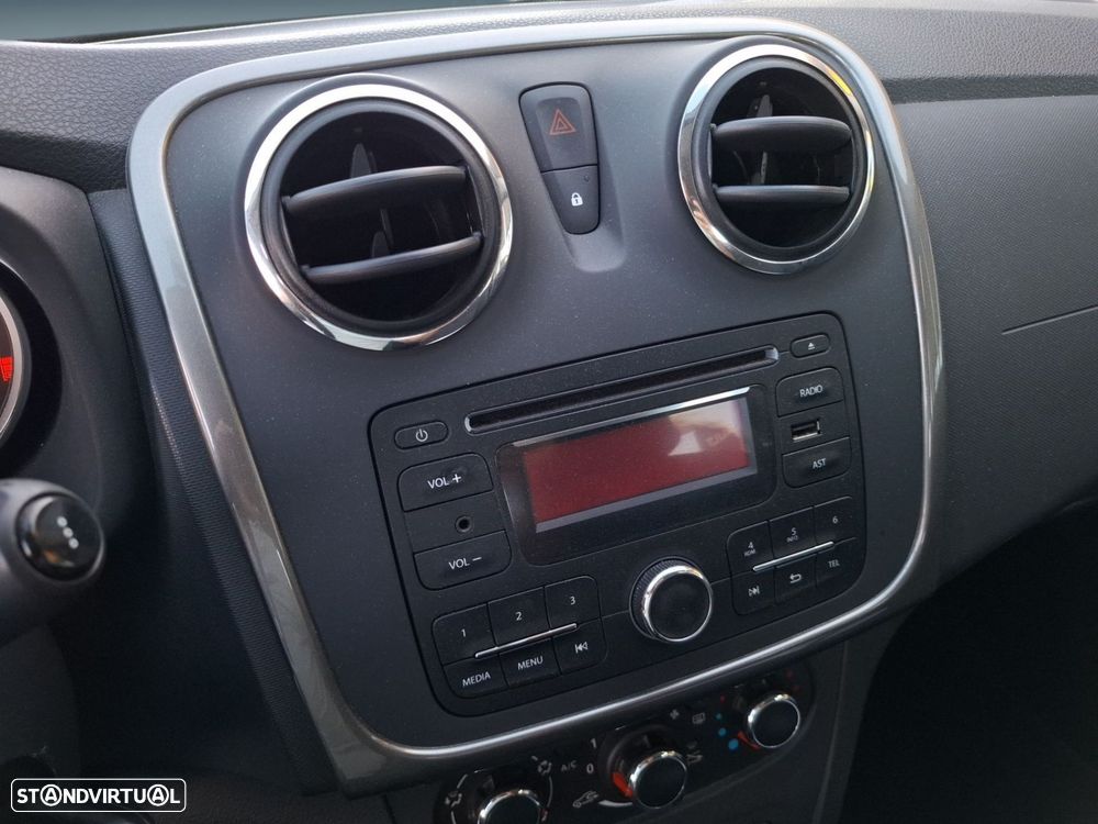 Dacia Sandero 0.9 TCe Comfort - 19