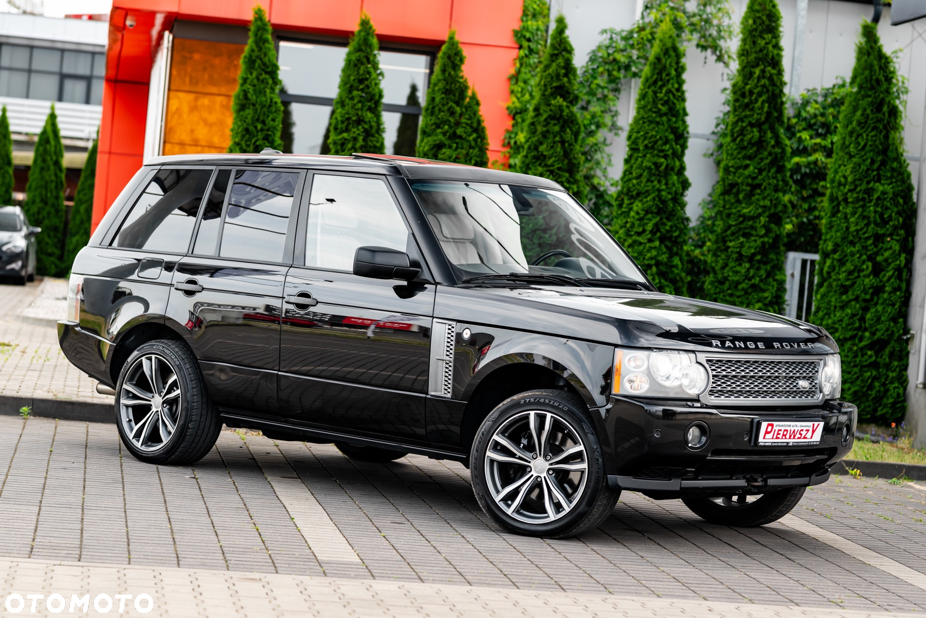 Land Rover Range Rover V8 Supercharged - 12