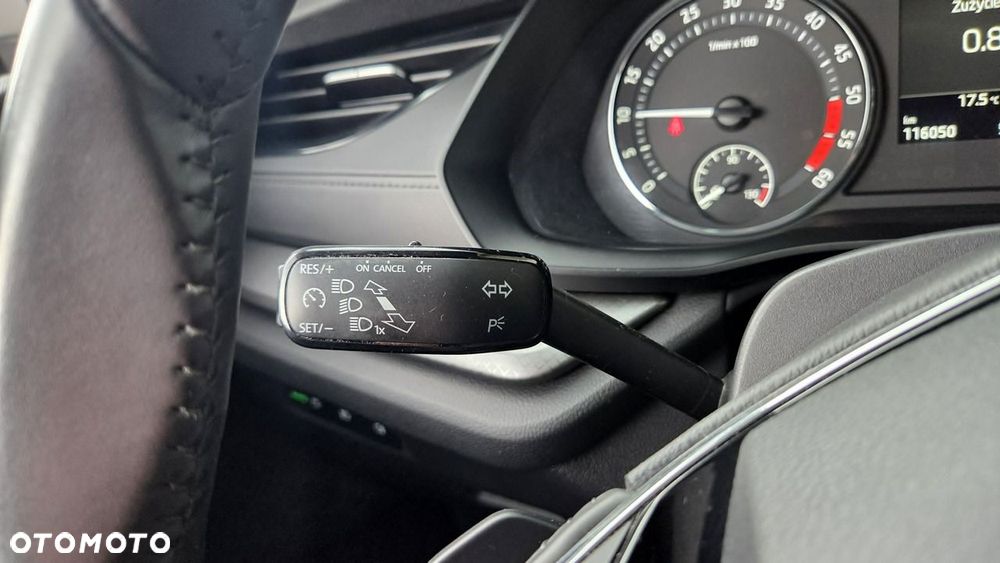 Skoda Octavia 2.0 TDI SCR Ambition DSG - 29
