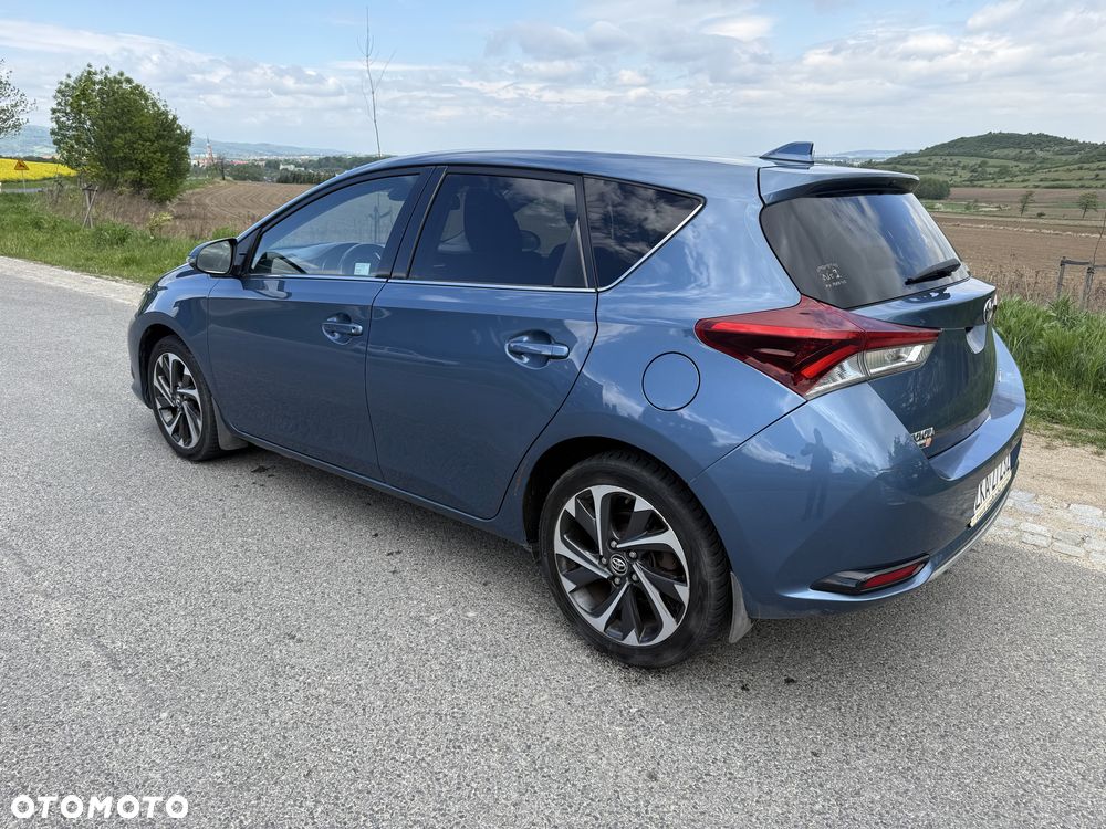Toyota Auris - 3