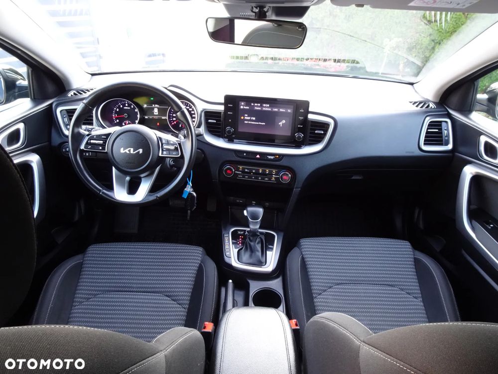 Kia XCeed 1.5 T-GDI M DCT - 24