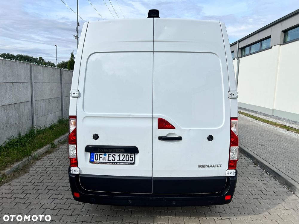 Renault Master L3H2 2.3 DCI 150KM 2019r - 13