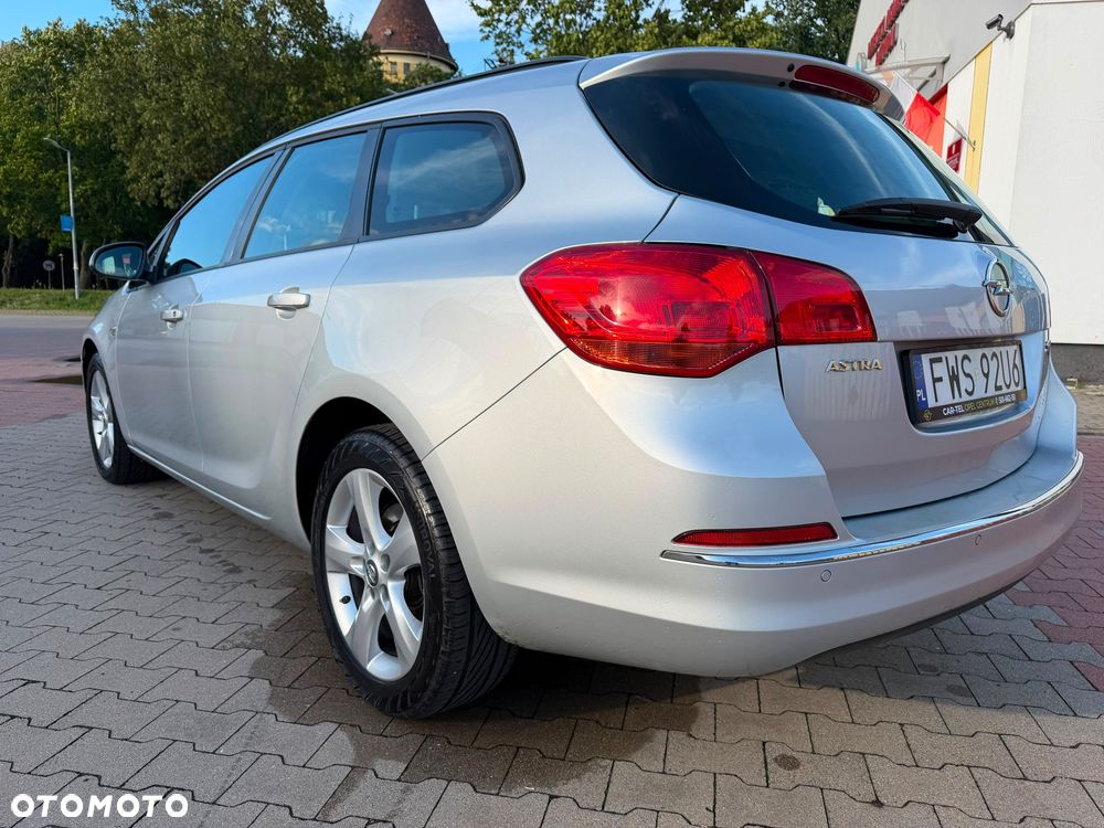 Opel Astra - 18