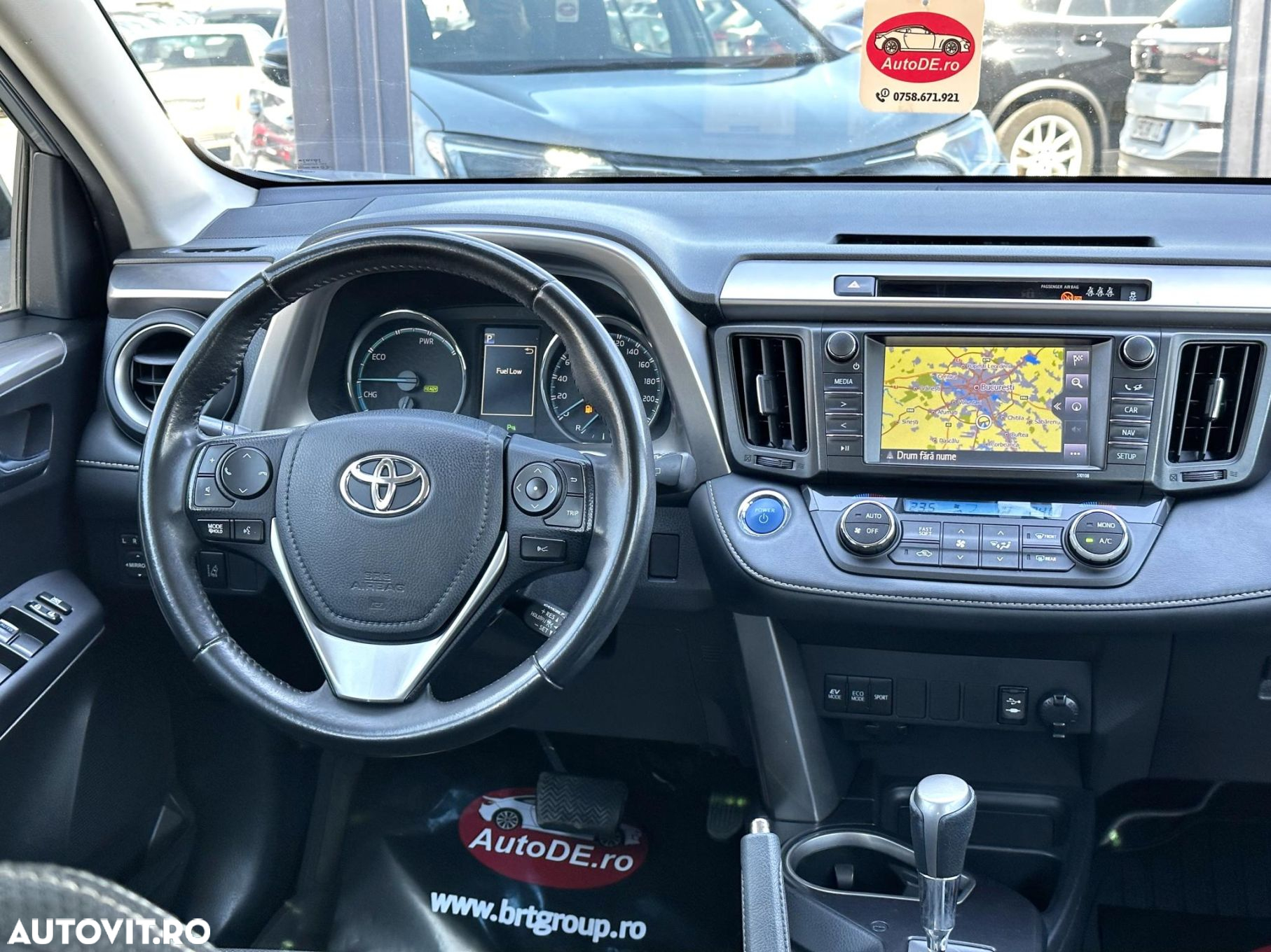 Toyota RAV4 - 9
