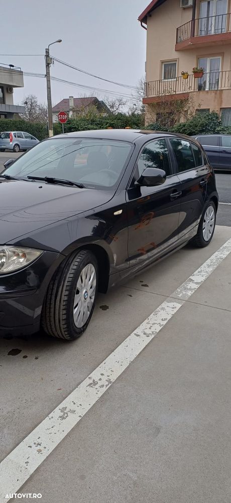 BMW Seria 1 116d Sport Line - 7
