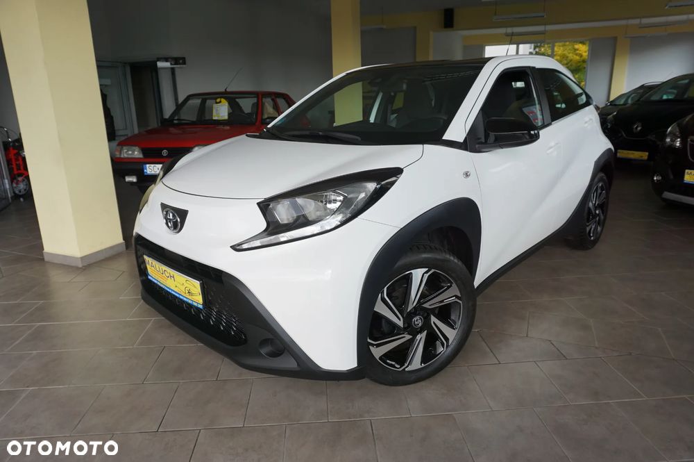 Toyota Aygo X 1.0 VVT-i Executive CVT - 3