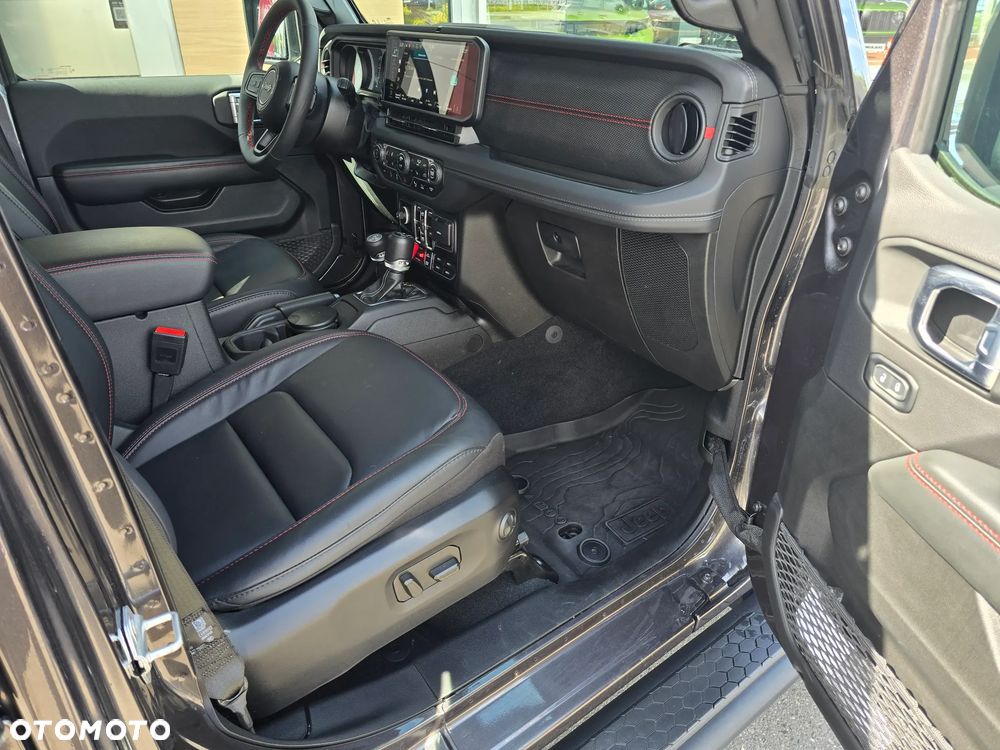Jeep Wrangler Unlimited GME 2.0 Turbo Rubicon - 13